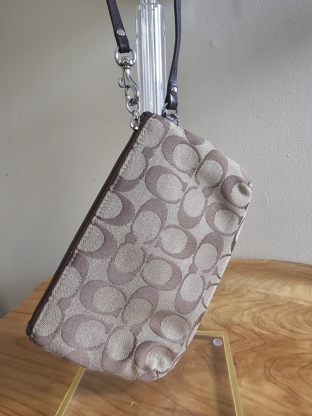 Coach Signature Canvas Brown Wristlet - Picture 6 of 10